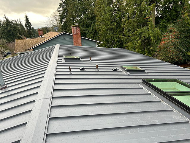 Key Benefits of Metal Roofs in the Pacific Northwest